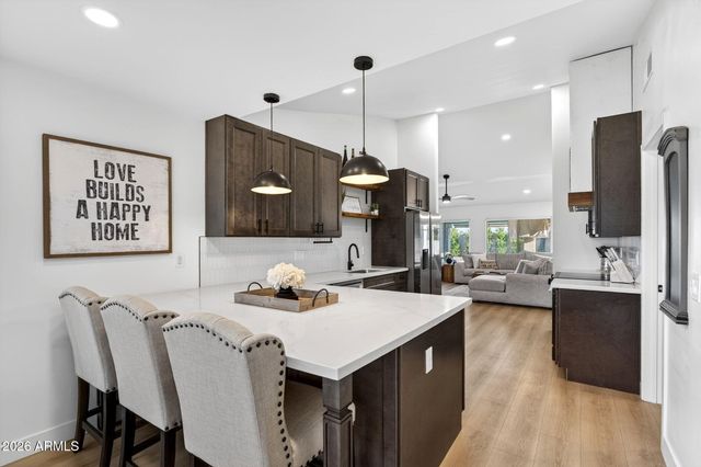 2313 E CORTEZ Drive, Gilbert, AZ 85234