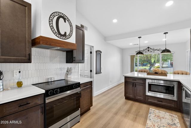 2313 E CORTEZ Drive, Gilbert, AZ 85234