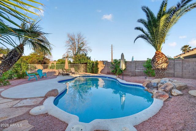 2313 E CORTEZ Drive, Gilbert, AZ 85234