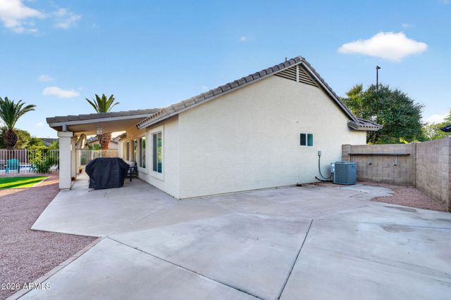 2313 E CORTEZ Drive, Gilbert, AZ 85234