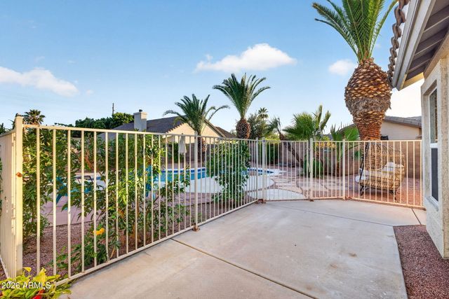 2313 E CORTEZ Drive, Gilbert, AZ 85234