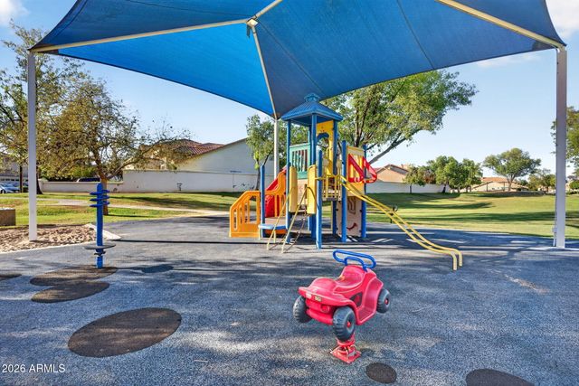 2313 E CORTEZ Drive, Gilbert, AZ 85234