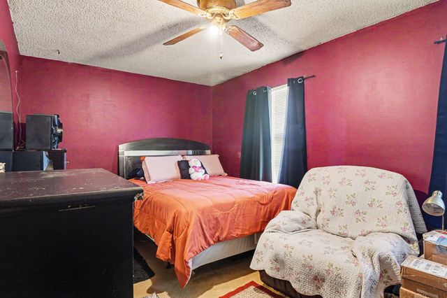 821 Netherlands Dr, Hermitage, TN 37076