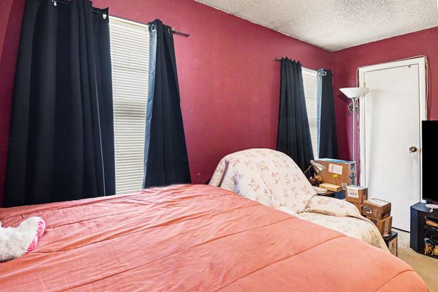 821 Netherlands Dr, Hermitage, TN 37076