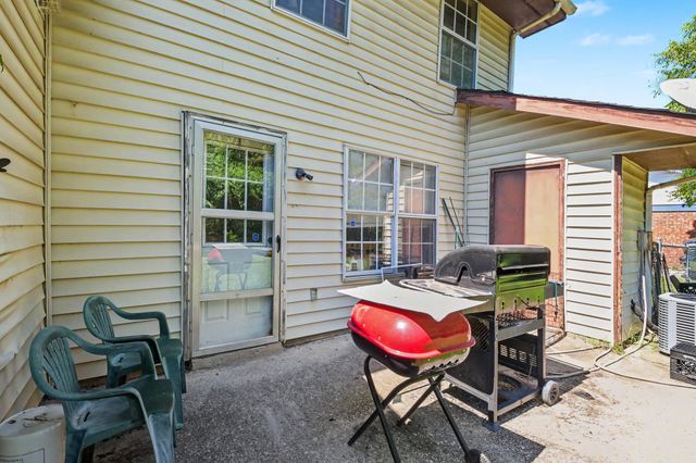 821 Netherlands Dr, Hermitage, TN 37076