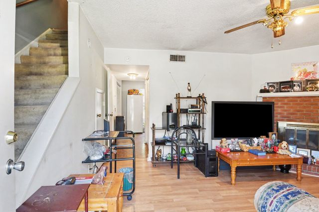 821 Netherlands Dr, Hermitage, TN 37076