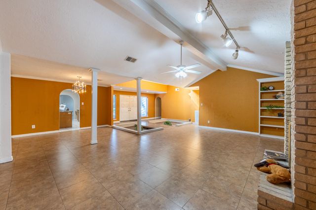 6030 Gallant Forest Drive, Houston, TX 77088