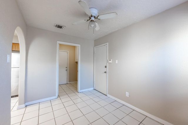 6030 Gallant Forest Drive, Houston, TX 77088