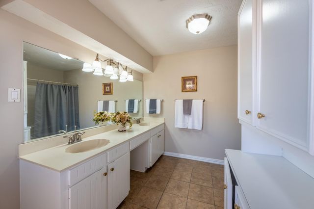 6030 Gallant Forest Drive, Houston, TX 77088