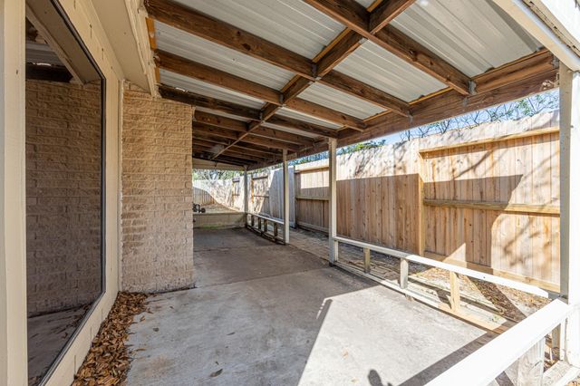 6030 Gallant Forest Drive, Houston, TX 77088