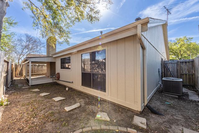 6030 Gallant Forest Drive, Houston, TX 77088