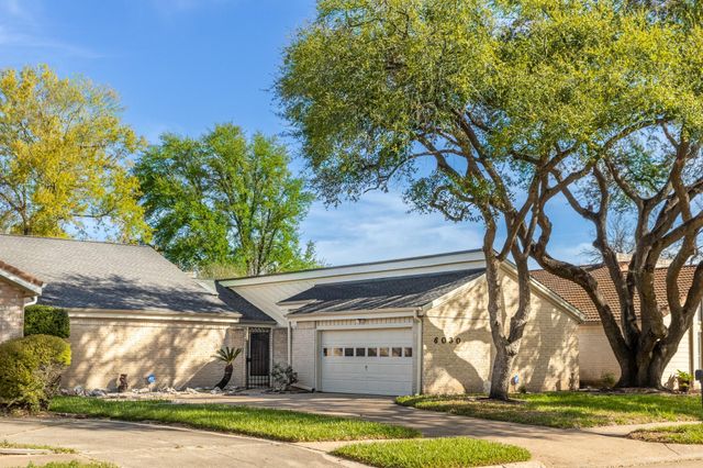 6030 Gallant Forest Drive, Houston, TX 77088