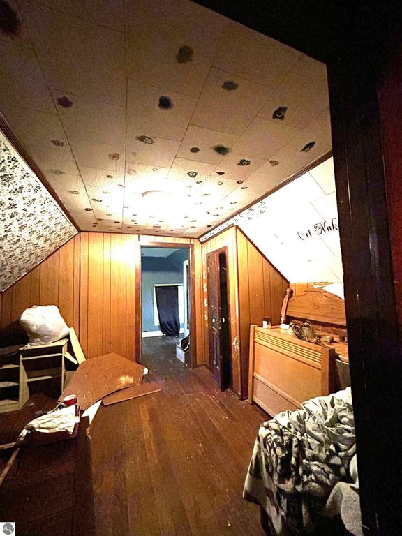 Image 17 of property listing at 110 N Grover Avenue, Alma, MI 48801
