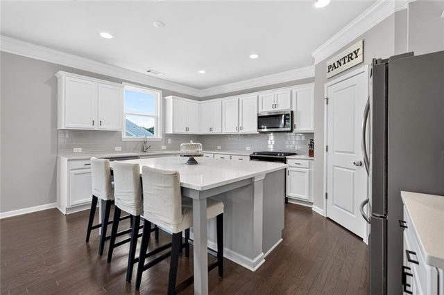 505 Anfield Drive, Woodstock, GA 30188