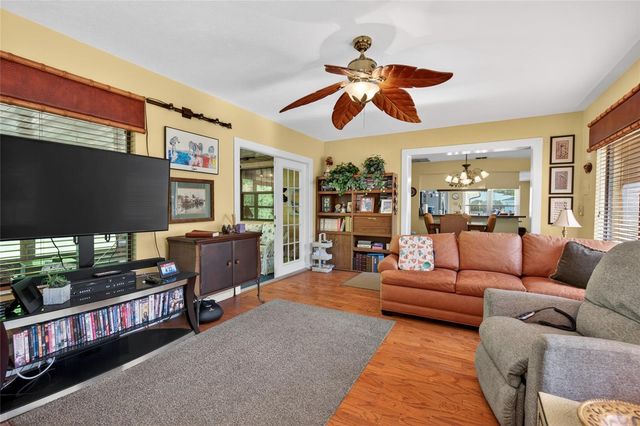 10936 N AIRWAY LOOP, Citrus Springs, FL 34434
