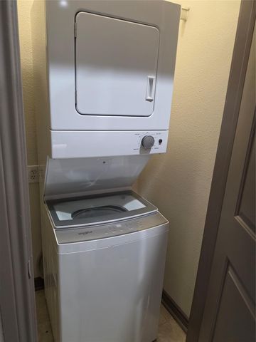 3616 Richmond 2112, Houston, TX 77046