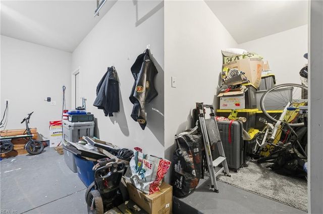 212 Breccia LN, Virginia Beach, VA 23462