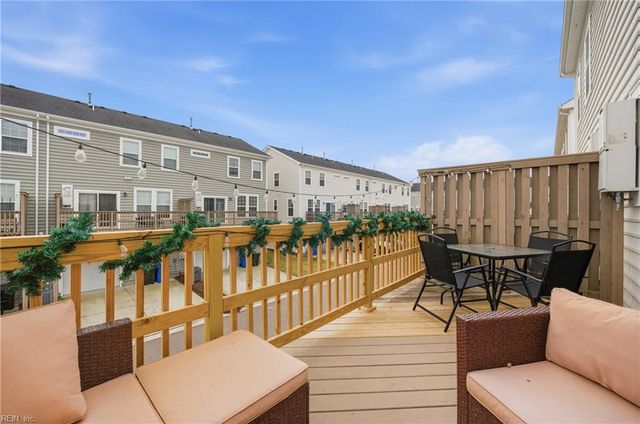 212 Breccia LN, Virginia Beach, VA 23462