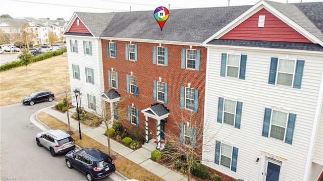 212 Breccia LN, Virginia Beach, VA 23462