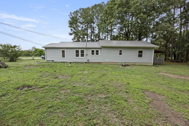 8988 Old Tullahoma Rd, Estill Springs, TN 37330