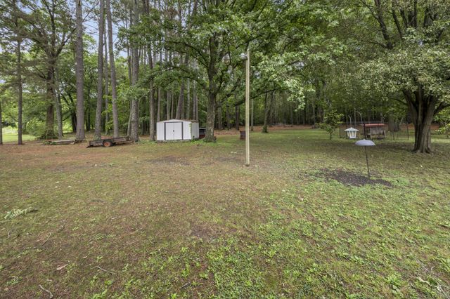 8988 Old Tullahoma Rd, Estill Springs, TN 37330
