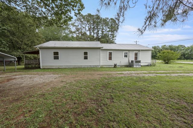 8988 Old Tullahoma Rd, Estill Springs, TN 37330