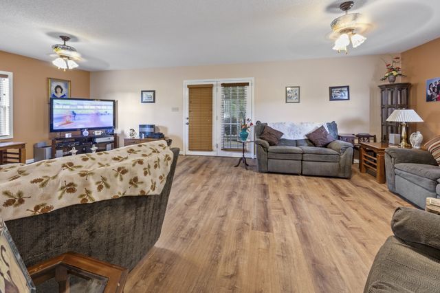 8988 Old Tullahoma Rd, Estill Springs, TN 37330