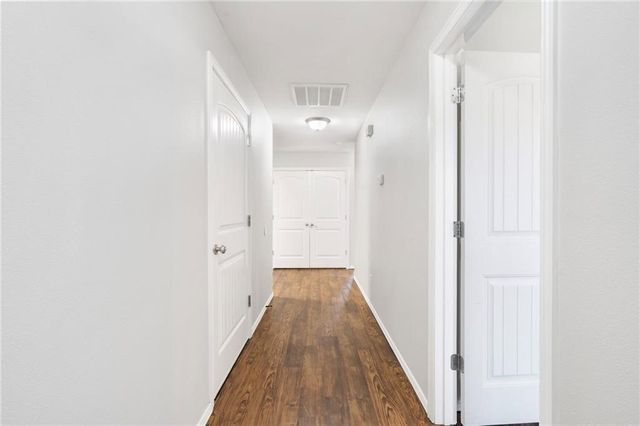 103 Foxglove Street, Centerton, AR 72719