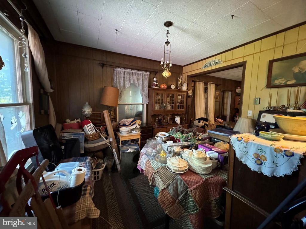 14685 CHARMIAN ROAD, Blue Ridge Summit, PA 17214