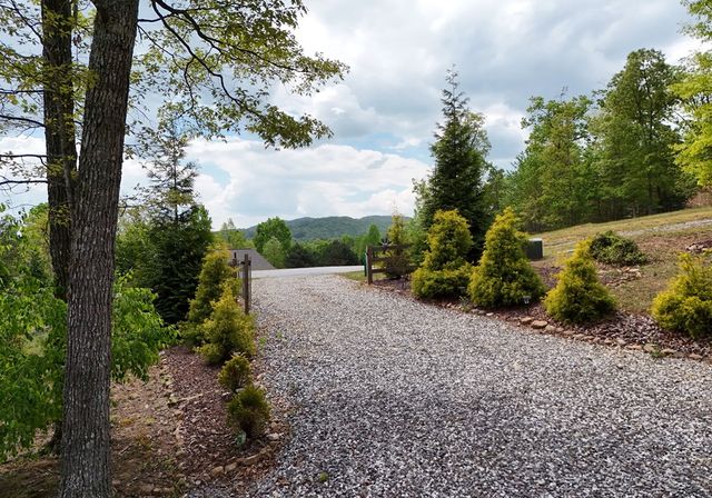 83 Highland Drive, Blairsville, GA 30512