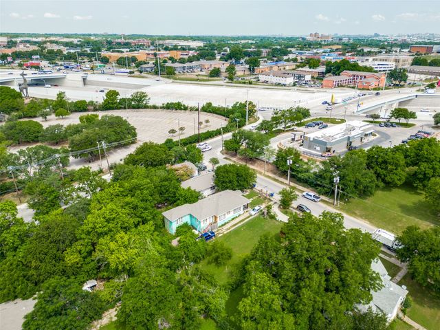 806 E 12TH Street, Dallas, TX 75203