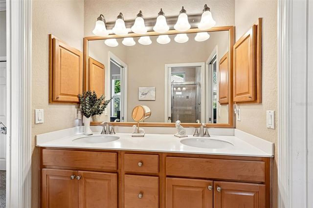 6615 BUTLERS CREST DRIVE, Bradenton, FL 34203