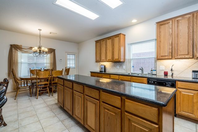 17907 Shady Canyon Lane, Tomball, TX 77377