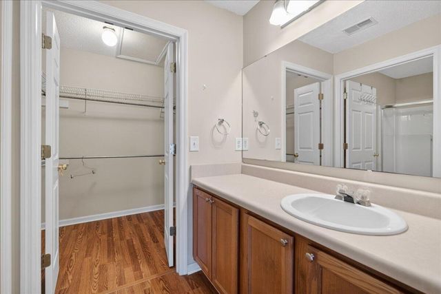 7360 Suncatcher Drive, Hanahan, SC 29410