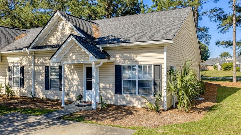 7360 Suncatcher Drive, Hanahan, SC 29410