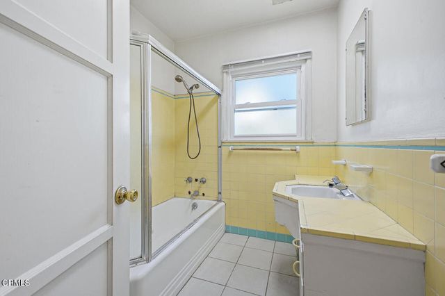 1205 Tyler Street, Glendale, CA 91205