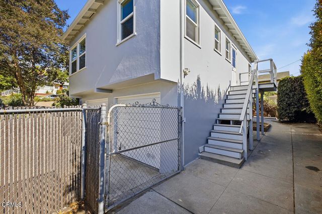 1205 Tyler Street, Glendale, CA 91205
