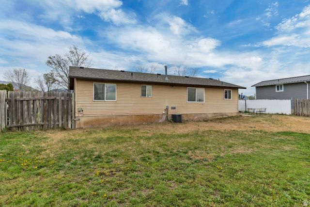 2575 N 2250 W, Farr West, UT 84404