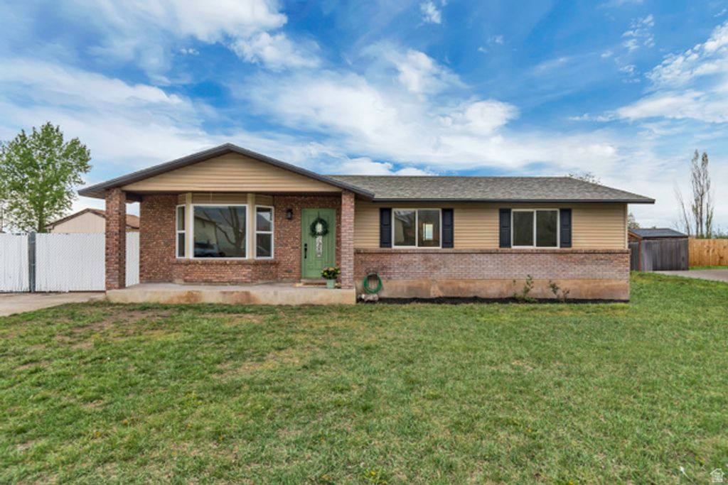 2575 N 2250 W, Farr West, UT 84404