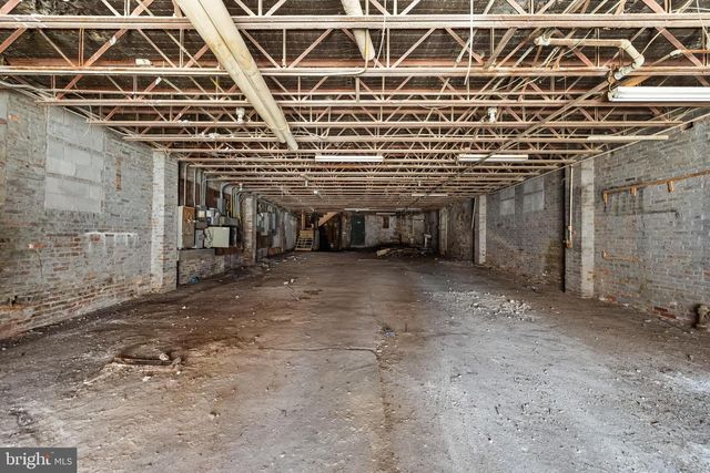 858 TYSON ST, Baltimore, MD 21201