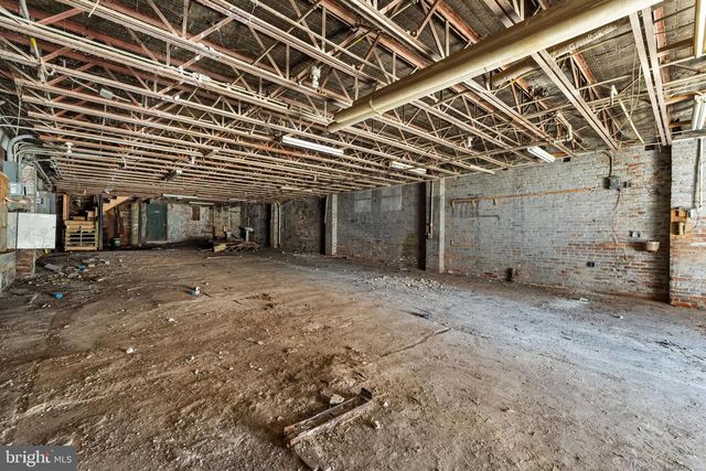 858 TYSON ST, Baltimore, MD 21201