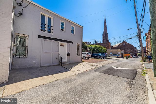 858 TYSON ST, Baltimore, MD 21201