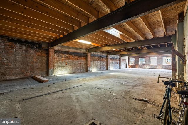 858 TYSON ST, Baltimore, MD 21201