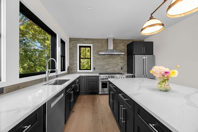 309 Bradford Street, Provincetown, MA 02657