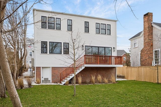 309 Bradford Street, Provincetown, MA 02657
