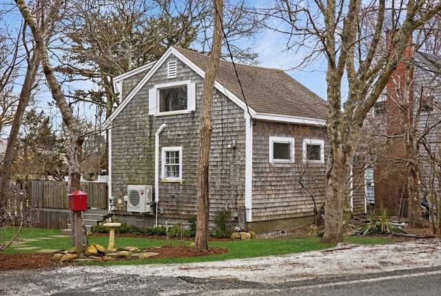 309 Bradford Street, Provincetown, MA 02657