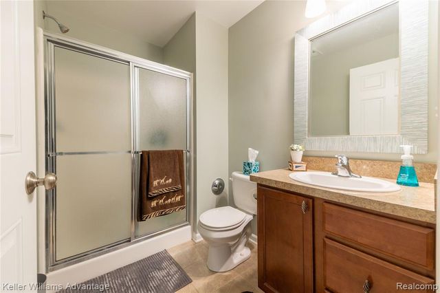 921 E Summerfield Glen Circle, Ann Arbor, MI 48103