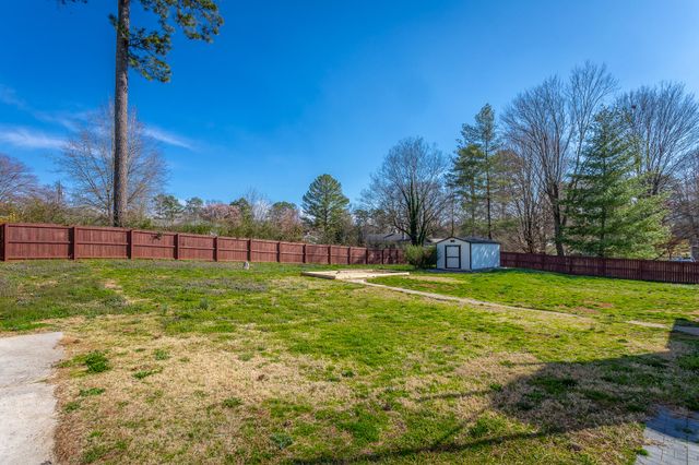 974 Charlotte Avenue, Chattanooga, TN 37421