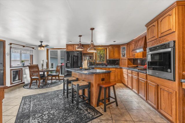 24947 Madison STREET, Kansasville, WI 53139