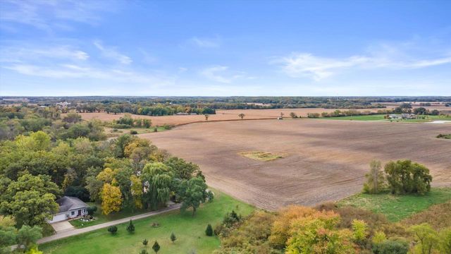 24947 Madison STREET, Kansasville, WI 53139